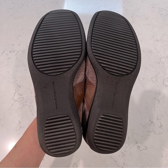 TROTTERS Josie Mary Jane Ballet Flats Size 6 Wide - Picture 9 of 13